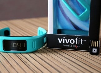 Garmin--Vivofit_01