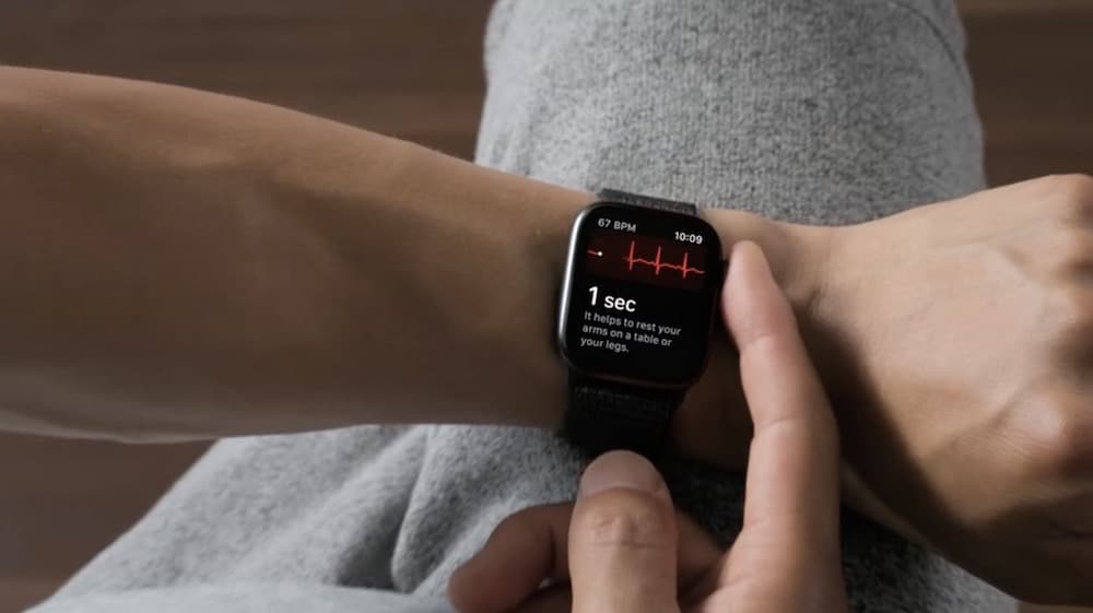 Apple watch series 4 electrocardiograma