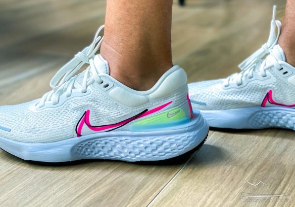 Nike Invincible mujer