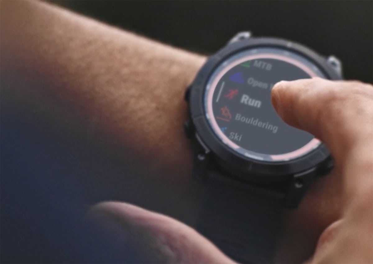 Nuevos Garmin Fénix 7: características y precio de los relojes que estrenan  pantalla táctil