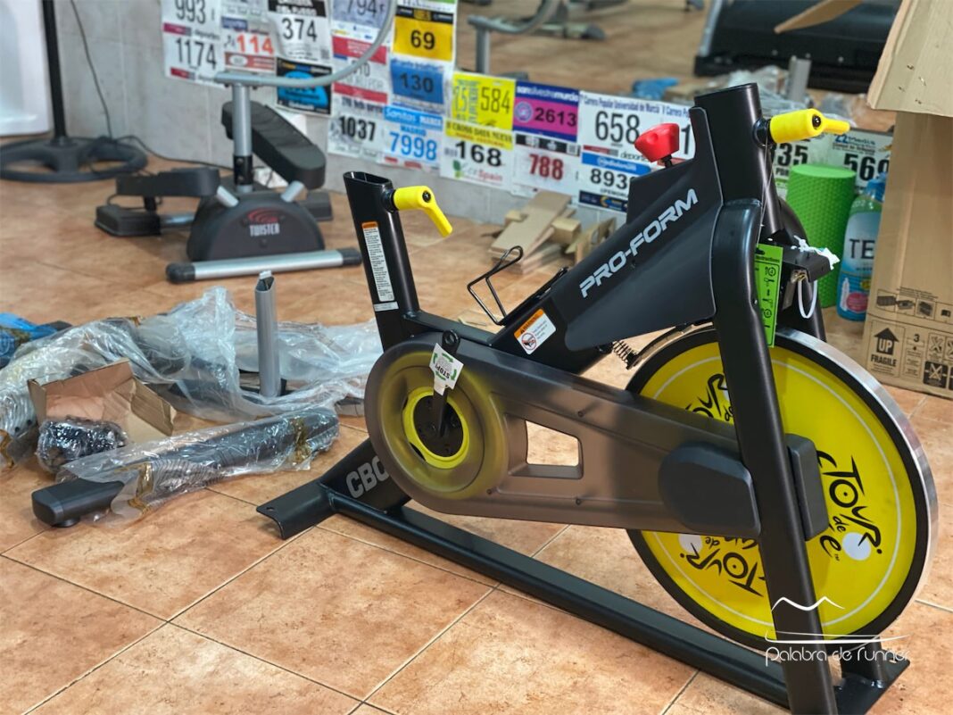 Opinión y análisis ProForm Tour de France CBC bici indoor interactiva