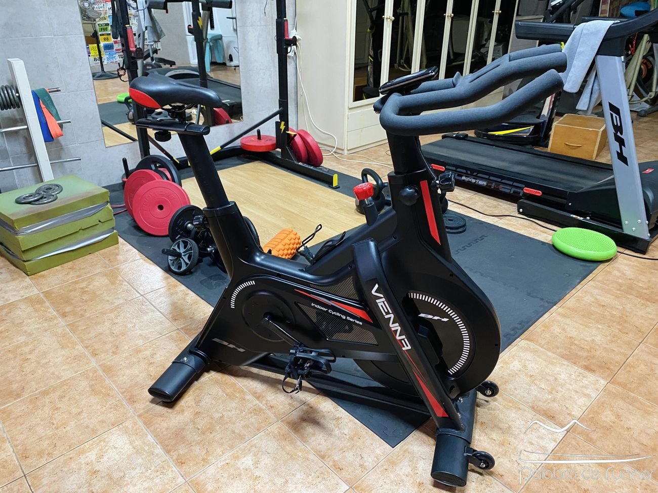 BH Fitness Bicicleta Indoor Tokyo H9181