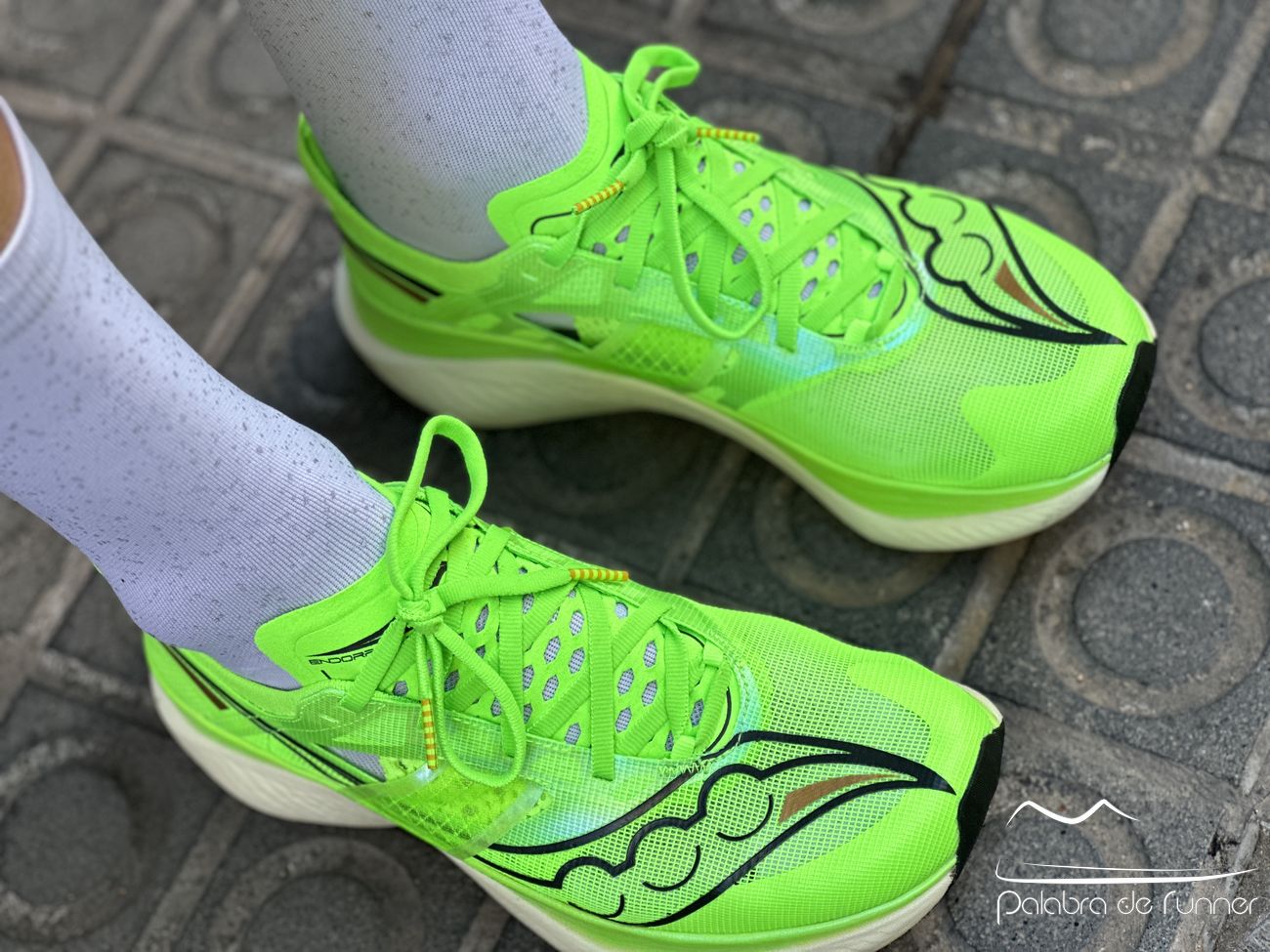 Saucony Endorphin Elite upper