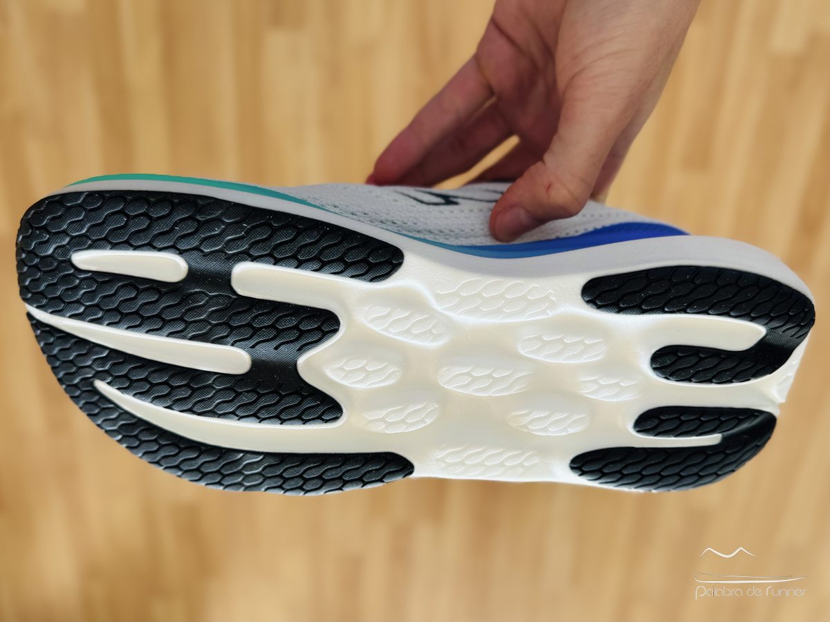 new balance 1080 v15 analisis